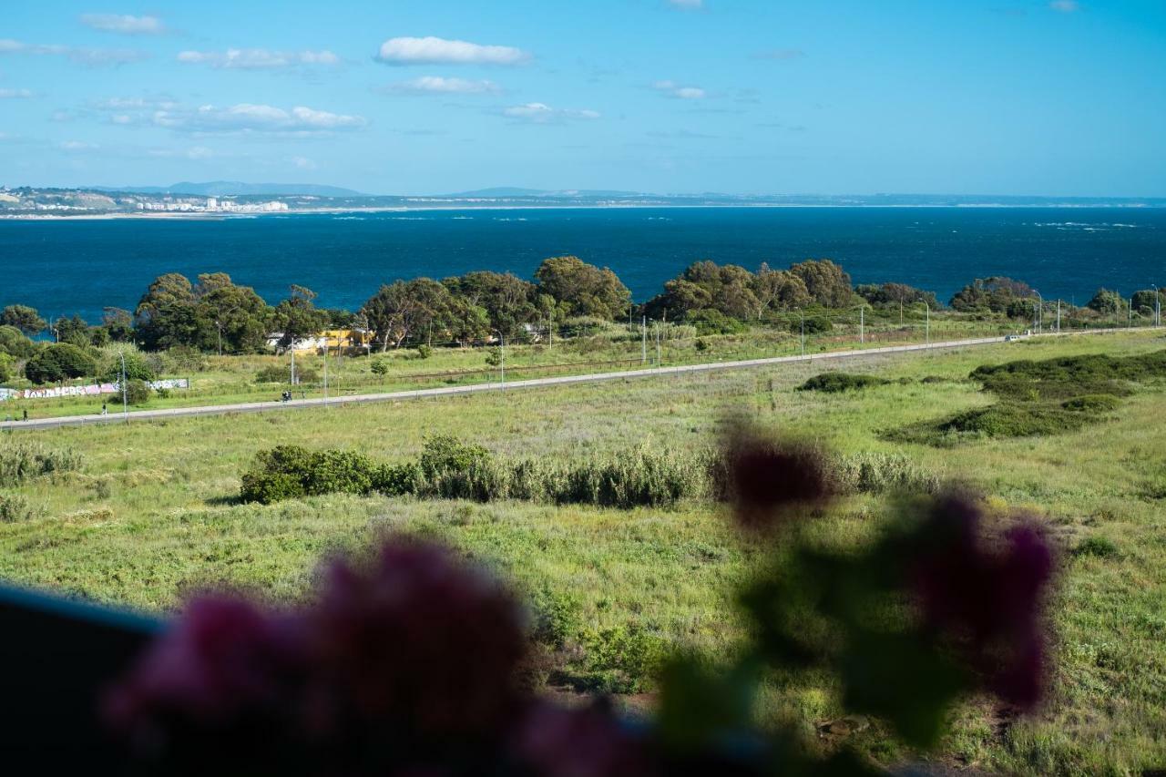 Appartamento Window To The Sea Oeiras Esterno foto